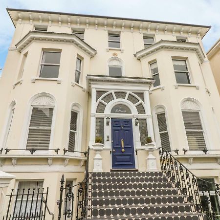 Saltwood Lägenhet Eastbourne Exteriör bild