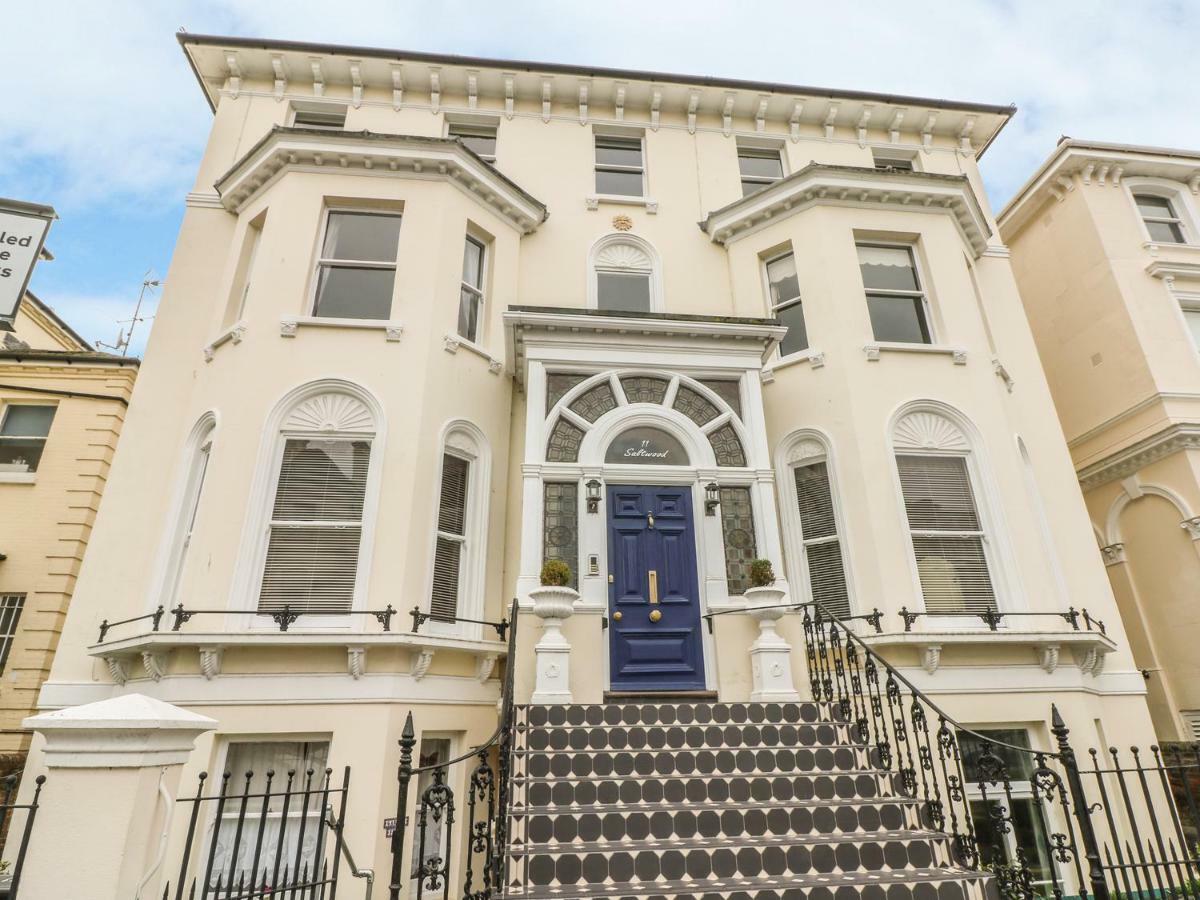 Saltwood Lägenhet Eastbourne Exteriör bild